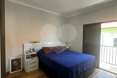 Casa Térrea à venda com 3 suítes em Jardim dos Pinheiros, Atibaia, SP