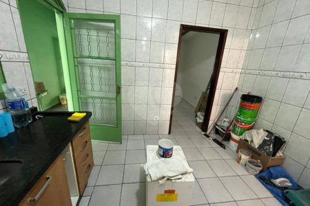 Casa à venda com 3 quartos, sendo 1 suíte, em Loteamento Residencial Vista Linda, São José dos Campos, SP