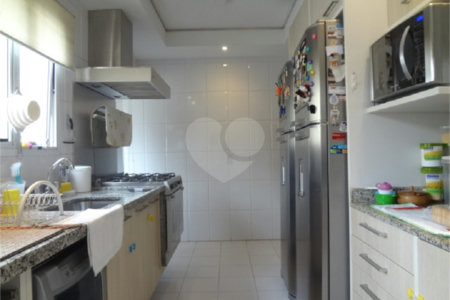 Apartamento à venda com 3 suítes em Alto da Lapa, São Paulo, SP