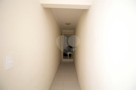 Sobrado à venda com 4 quartos, sendo 3 suítes,  no Centro, São Roque, SP