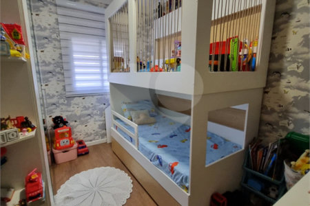 Apartamento à venda com 3 suítes em Santa Teresinha, São Paulo, SP