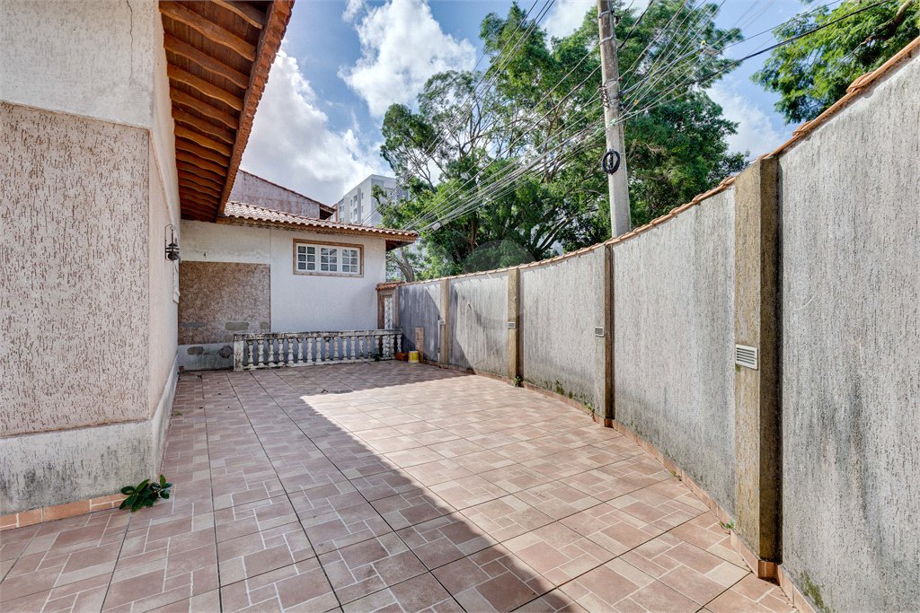 Casa de Vila à venda com 4 quartos, sendo 2 suítes,  no condomínio City Campo Grande, São Paulo - SP