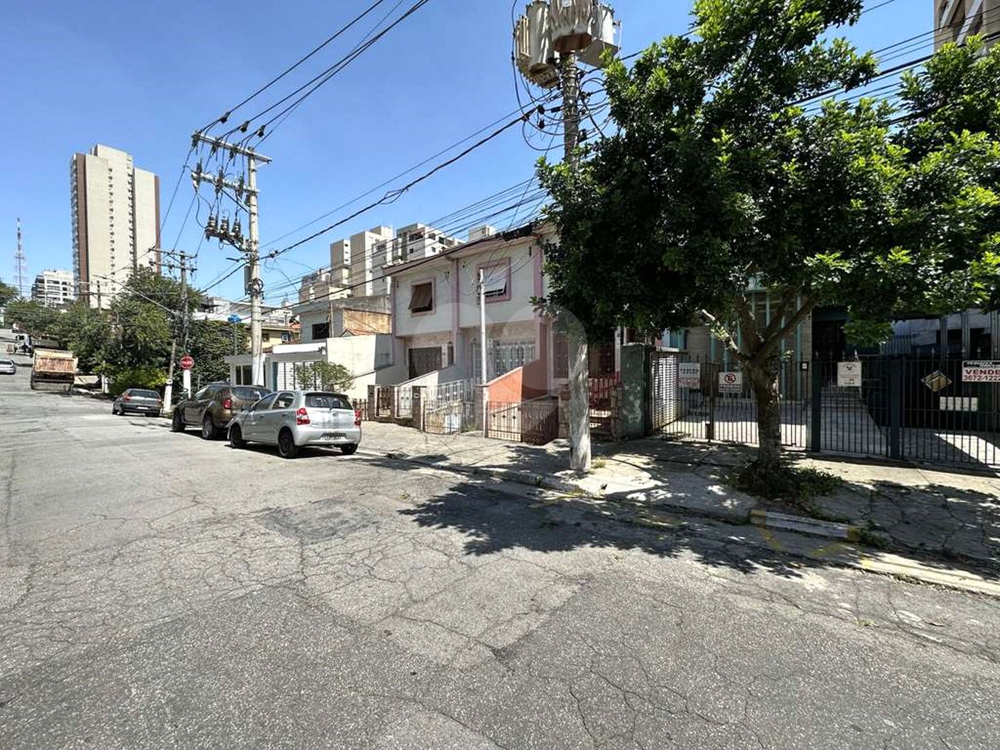 Casa à venda com 4 quartos, sendo 2 suítes, em Sumaré, São Paulo, SP