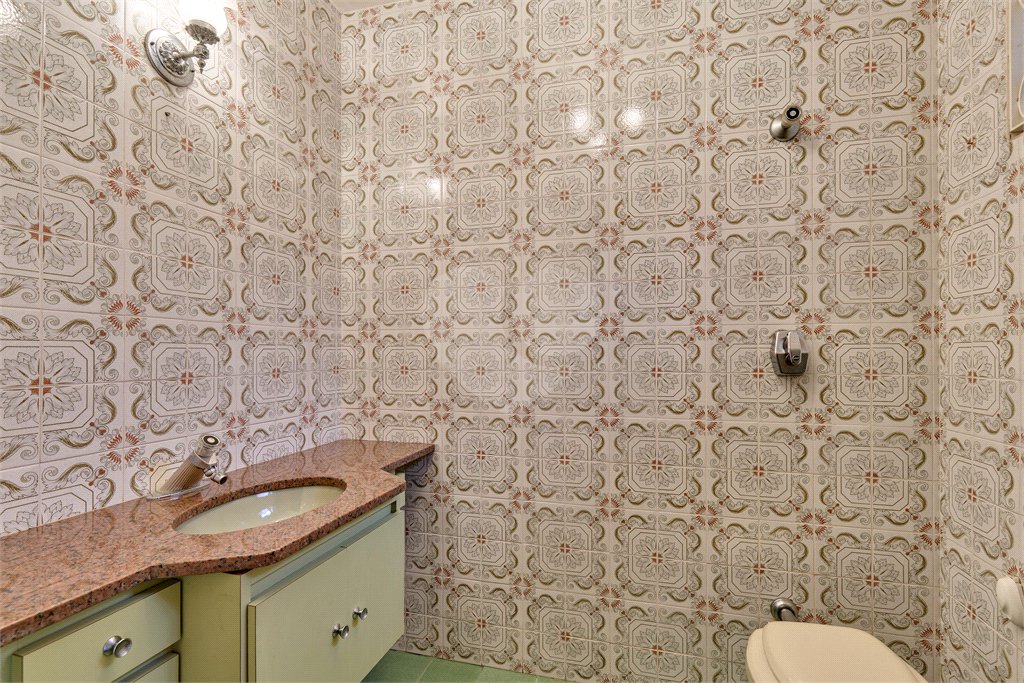Casa Térrea à venda com 3 quartos, sendo 1 suíte, em Chácara Monte Alegre, São Paulo, SP