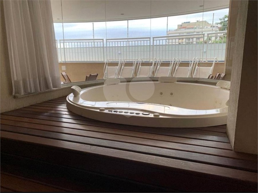 Apartamento à venda com 3 quartos, sendo 1 suíte, em Humaitá, Rio de Janeiro, RJ