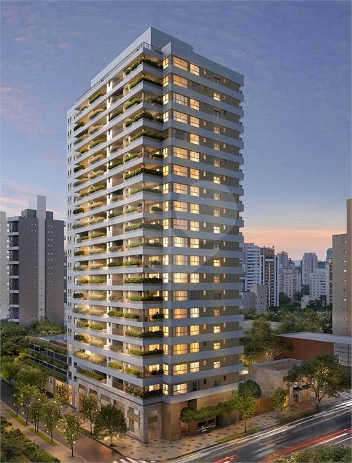 Apartamento à venda com 3 suítes em Moema, São Paulo, SP