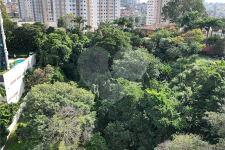 Terreno à venda em Paraisópolis, São Paulo, SP