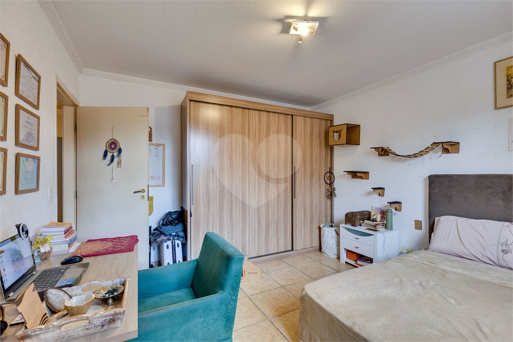 Casa de Vila à venda com 4 quartos, sendo 2 suítes,  no condomínio City Campo Grande, São Paulo - SP