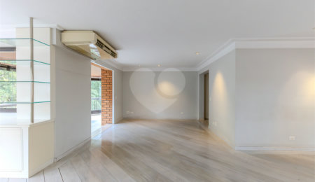Apartamento à venda com 4 suítes em Moema, São Paulo, SP