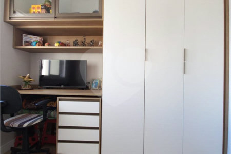 Apartamento à venda com 2 quartos, sendo 1 suíte,  em Jardim São Pedro, Mogi das Cruzes, SP