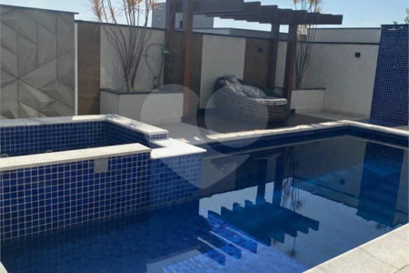 Casa à venda com 4 quartos, sendo 3 suítes, no condomínio Brisa 1, Mogi das Cruzes - SP