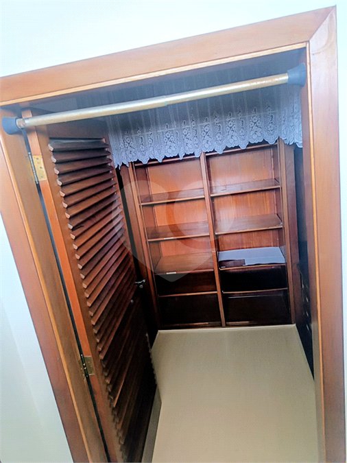 Casa à venda com 5 quartos, sendo 4 suítes, em Jardim Armênia, Mogi das Cruzes, SP