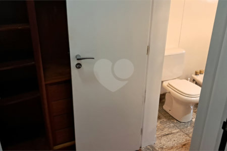 Apartamento à venda ou para alugar com 4 suítes em Santo Amaro, São Paulo, SP