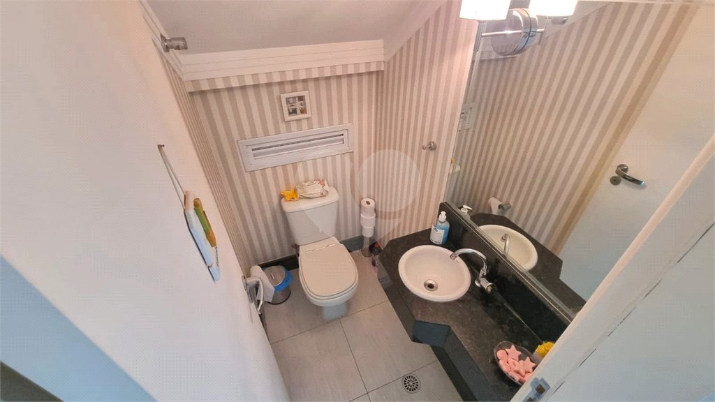 Casa à venda com 3 suítes no condomínio Residencial Cantareira, São Paulo - SP