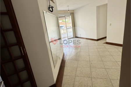 Apartamento à venda com 3 quartos, sendo 1 suíte, em Grajaú, Rio de Janeiro, RJ