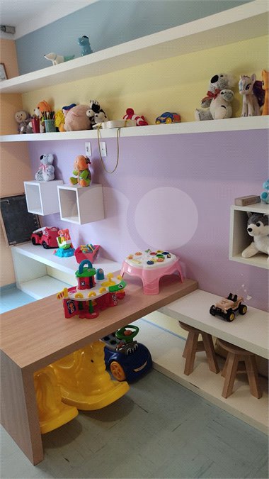 Apartamento à venda com 2 quartos em Vila Penteado, São Paulo, SP