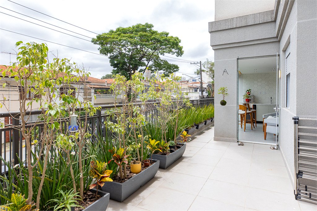 Apartamento à venda com 3 quartos, sendo 1 suíte, em Alto da Boa Vista, São Paulo, SP