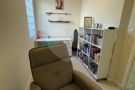 Casa à venda com 3 quartos, sendo 1 suíte, no condomínio Residencial Grape Village, Vinhedo - SP