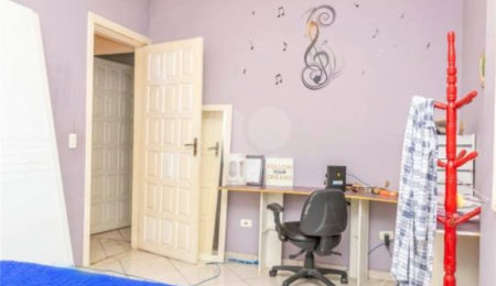 Sobrado à venda com 3 quartos, sendo 1 suíte, em Jardim Monte Kemel, São Paulo, SP