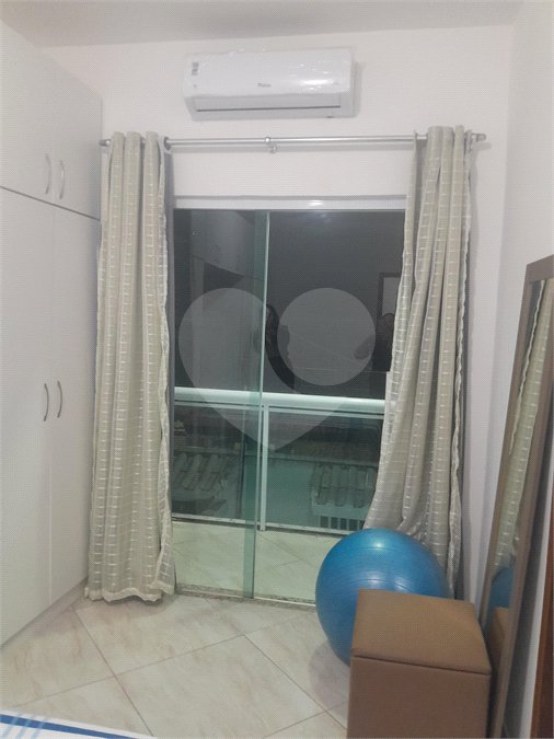 Duplex à venda com 2 suítes em Cosmos, Rio de Janeiro, RJ