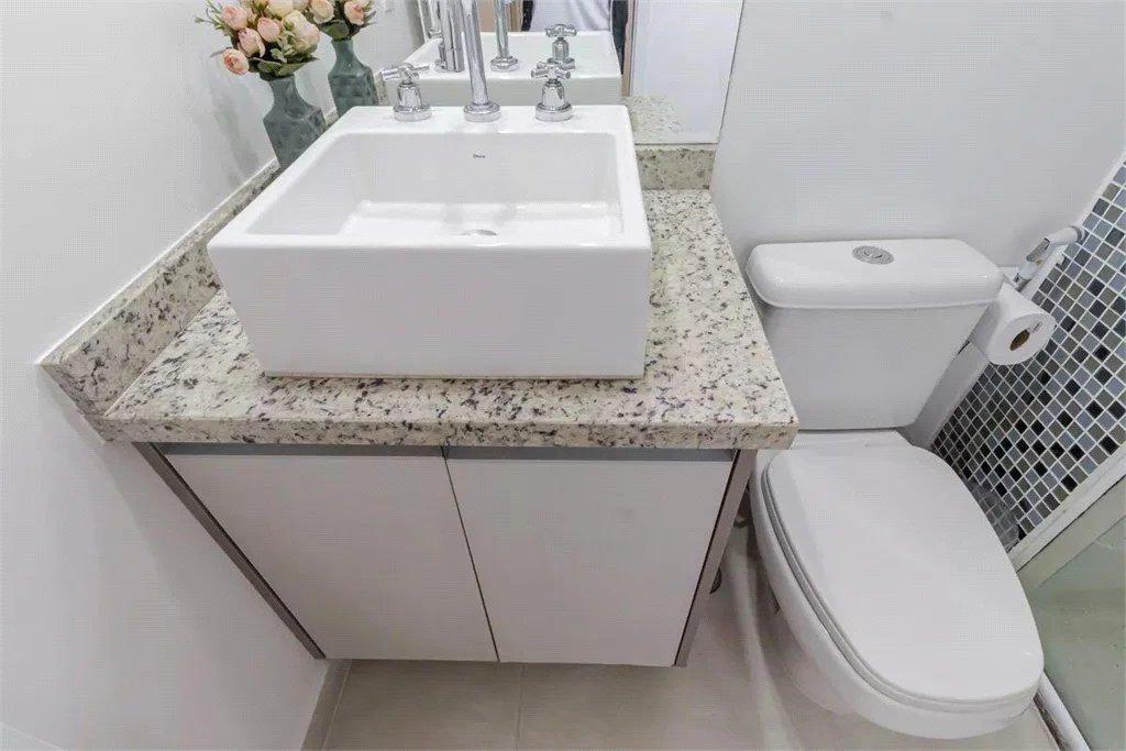 Apartamento à venda com 2 quartos, sendo 1 suíte, em Vila Andrade, São Paulo, SP