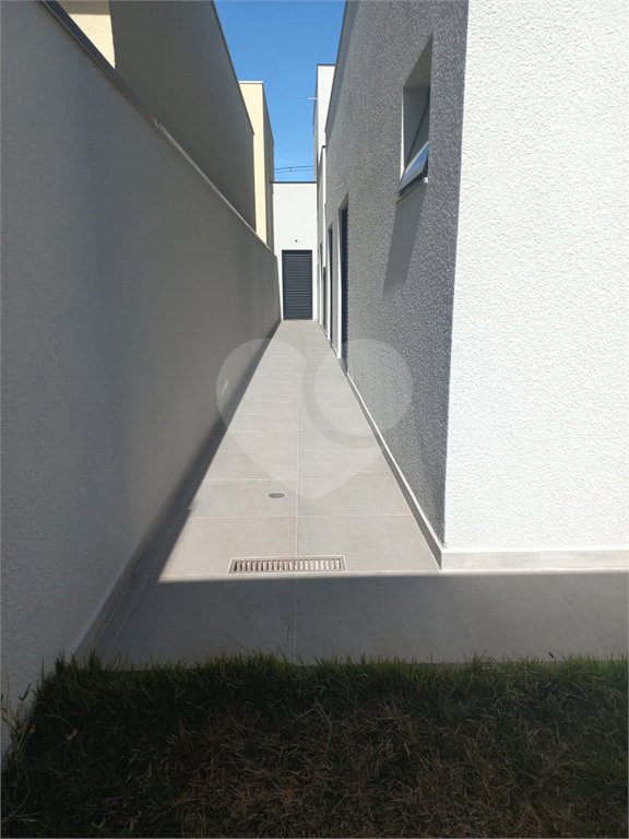 Casa à venda com 3 suítes no condomínio Reserva Real, Paulínia - SP