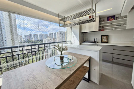 Apartamento à venda com 4 suítes em Vila Andrade, São Paulo, SP