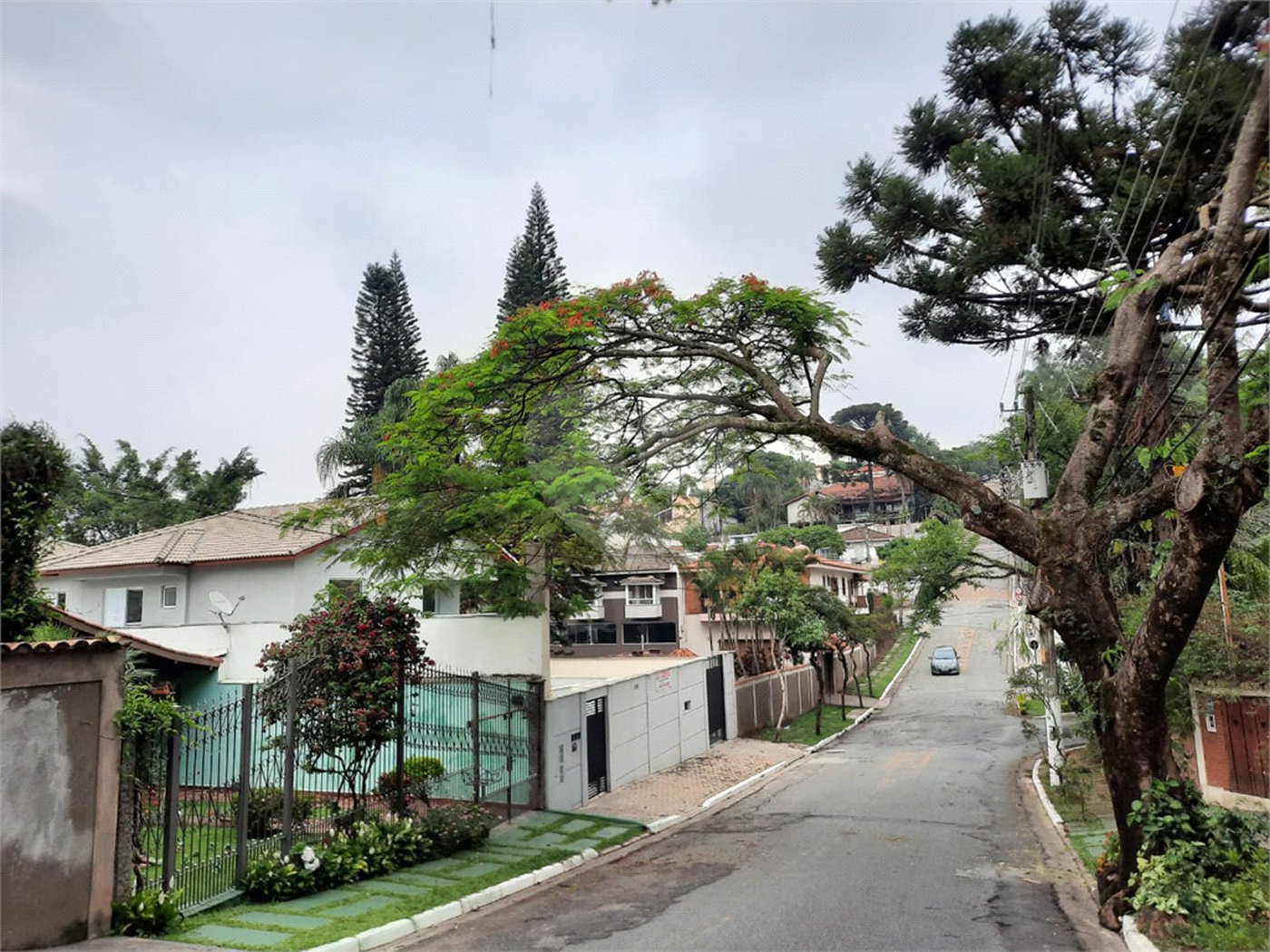 Sobrado à venda com 4 quartos em Tremembé, São Paulo, SP