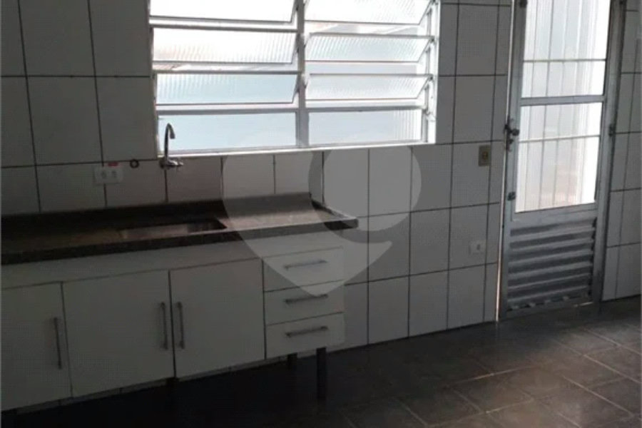 Sobrado à venda com 5 quartos em Tremembé, São Paulo, SP