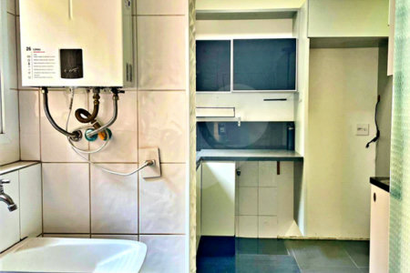 Apartamento à venda com 3 suítes em Jardim Ampliação, São Paulo, SP