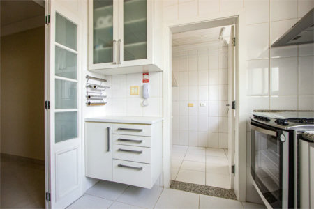 Apartamento à venda com 4 quartos, sendo 3 suítes,  em Cidade Monções, São Paulo, SP