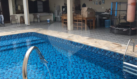 Sobrado à venda com 3 suítes em Vila Oliveira, Mogi das Cruzes, SP