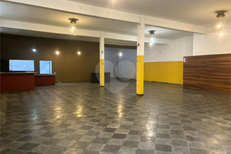 Salão para alugar em Vila Monteiro, Poá, SP