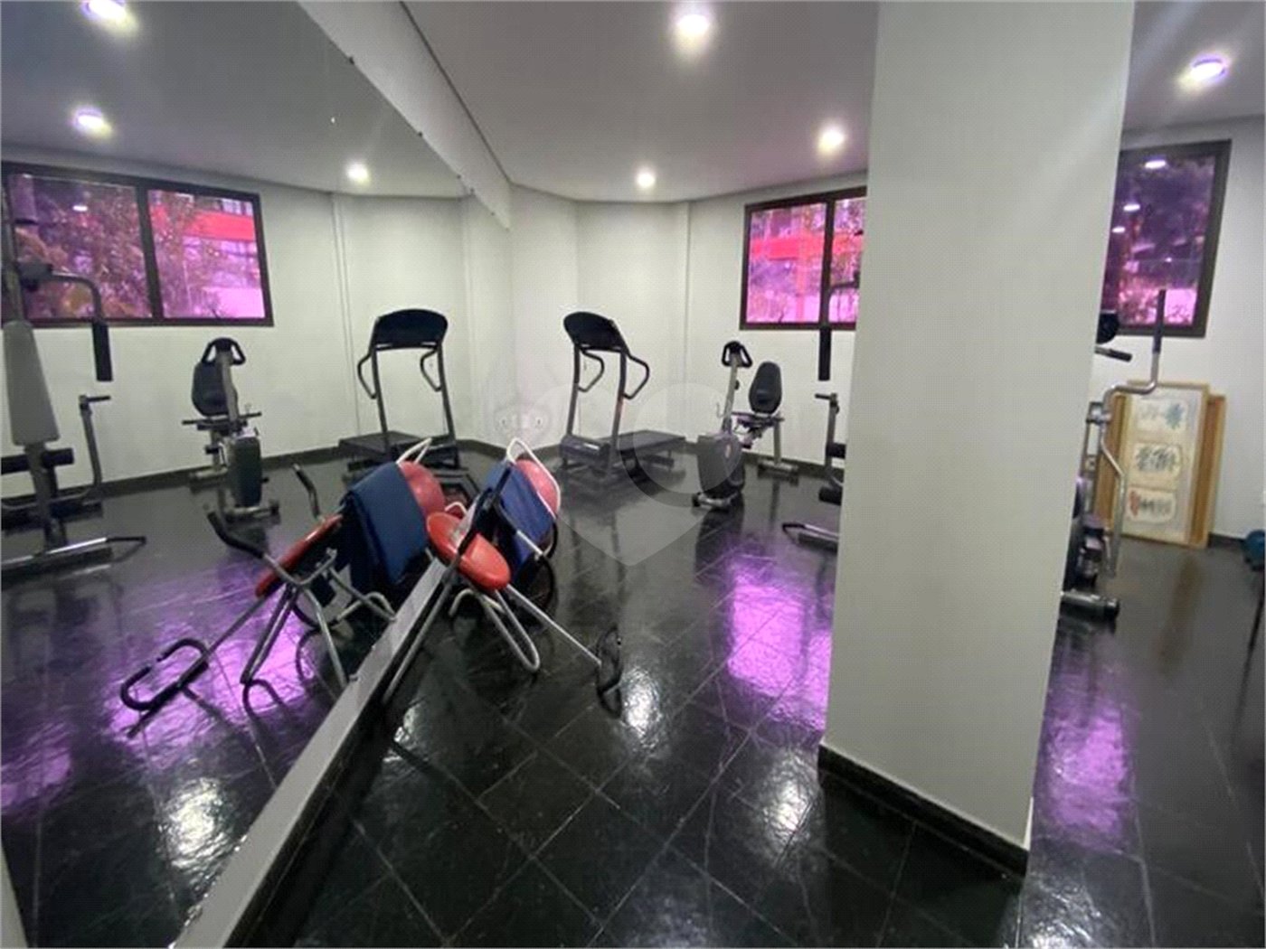 Apartamento à venda com 3 quartos, sendo 1 suíte, em Vila Guilherme, São Paulo, SP