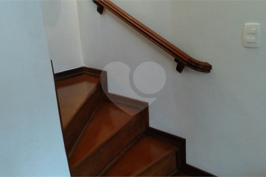Sobrado à venda com 3 quartos, sendo 1 suíte, em Santana, São Paulo, SP