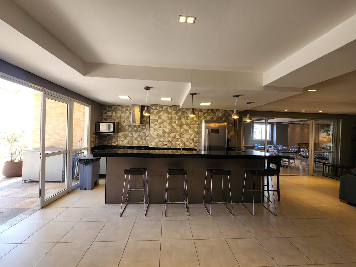 Apartamento com 3 dormitórios à venda, 103 m² por R$ 1.380.000,00 - Ponta da Praia - Santos/SP
