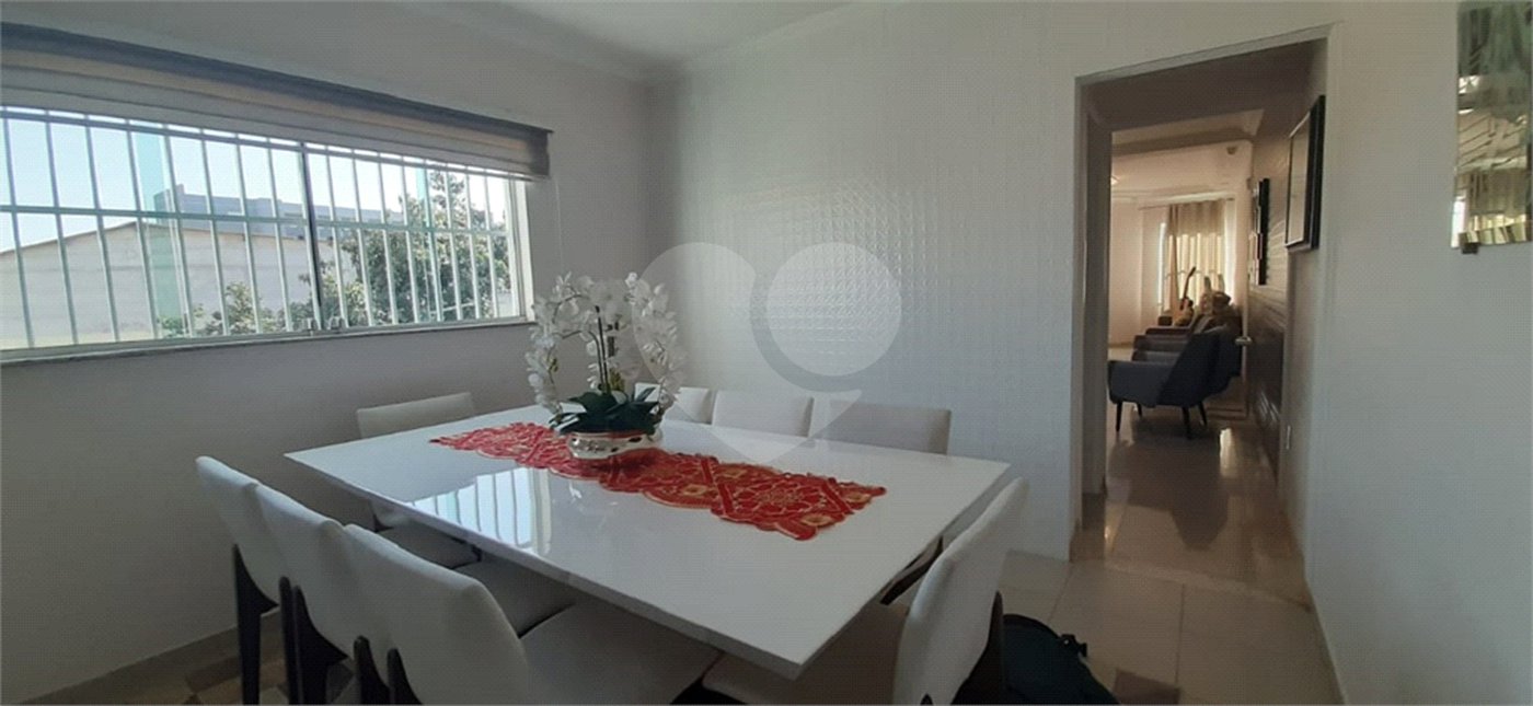 Sobrado à venda com 3 quartos, sendo 1 suíte, em Jaçanã, São Paulo, SP