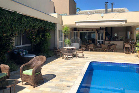 Casa à venda com 5 suítes no condomínio Terras de Mont Serrat, Salto - SP