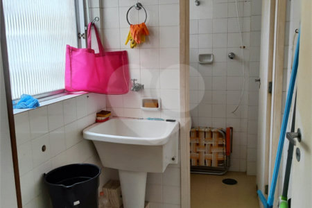 Apartamento à venda com 2 quartos em Loteamento João Batista Julião, Guarujá, SP