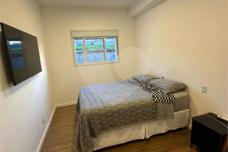 Apartamento à venda com 2 quartos, sendo 1 suíte, em Bairro do Cambará, São Roque, SP