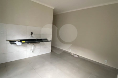 Casa à venda com 3 quartos, sendo 1 suíte,  em Jardim Soberano, Salto, SP