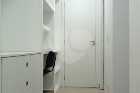 Apartamento à venda com 3 quartos, sendo 1 suíte, em Jardim Vazani, São Paulo, SP