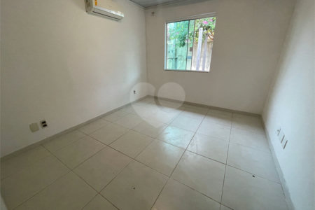 Casa à venda com 2 quartos em Maria Joaquina (tamoios), Cabo Frio, RJ