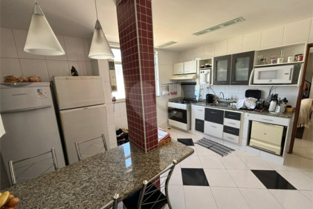 Cobertura à venda com 4 quartos, sendo 1 suíte, em Vila Isabel, Rio de Janeiro, RJ