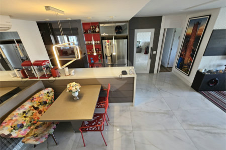 Apartamento à venda com 3 quartos, sendo 2 suítes, em Vila Irmãos Arnoni, São Paulo, SP