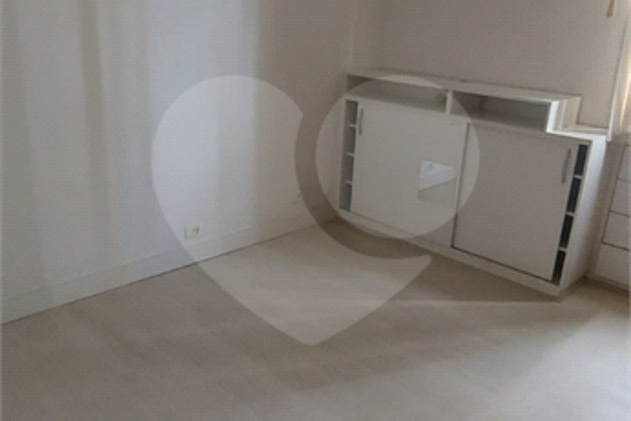 Perdizes pertinho do Metrô Vila Madalena 110m2 Sala 2 dorm 1 vaga Piscina
