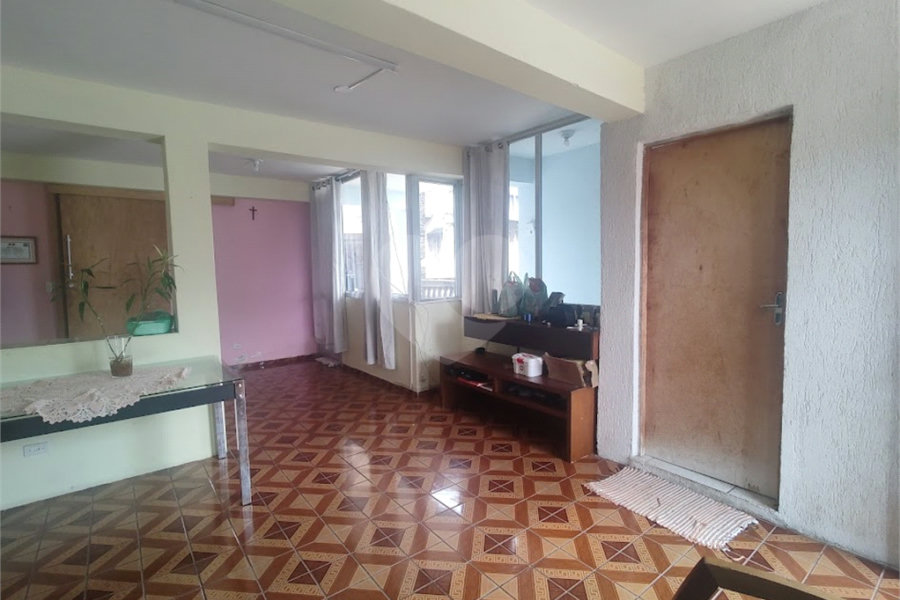 Sobrado à venda com 5 quartos em Imirim, São Paulo, SP