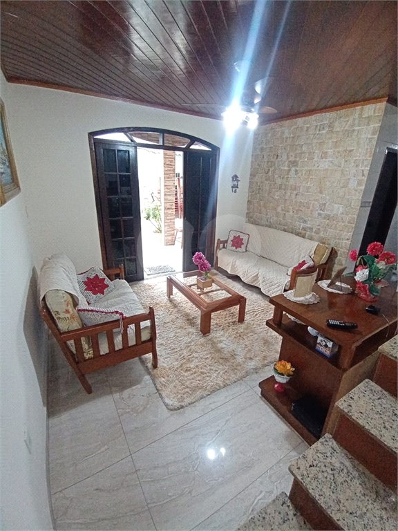 Casa à venda com 1 suíte em Santíssimo, Rio de Janeiro, RJ