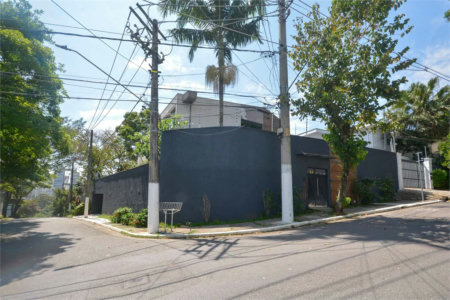 Sobrado à venda com 5 quartos, sendo 1 suíte, em Retiro Morumbi, São Paulo, SP