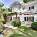 Casa à venda com 3 suítes no condomínio Parc Vignoble, São Paulo - SP